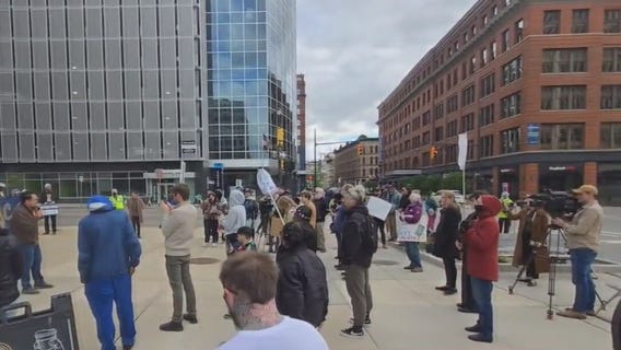 Prosecutor won't retry former Grand Rapids officer