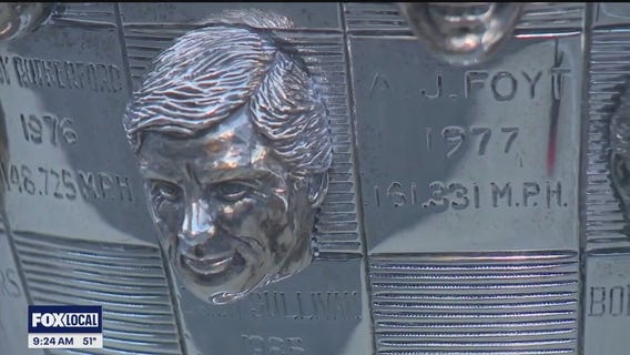 There?s only one Borg-Warner Trophy - ?Can I touch it??