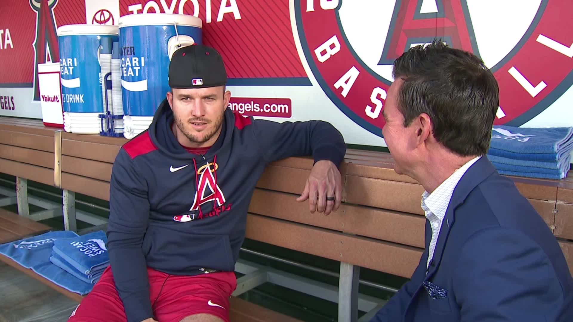 Mike Trout closes in on 400th career home run