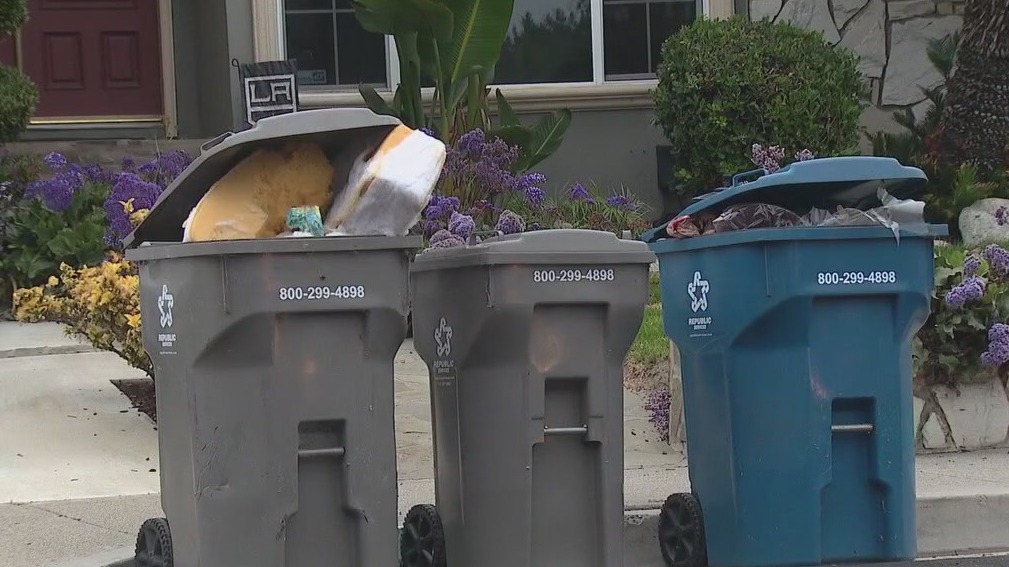 Trash pickup delays in OC expand to LA