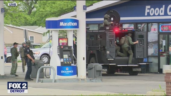 Allen Park police standoff with barricaded man inside gas station