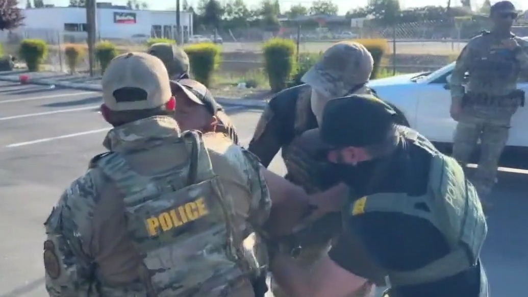 ICE raid at a Home Depot in California | FOX 11 Los Angeles