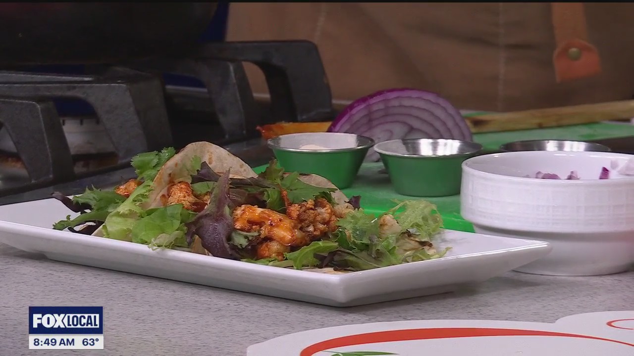 Chef Que from In the Kitchen with Que stops by to make buffalo cauliflower tacos