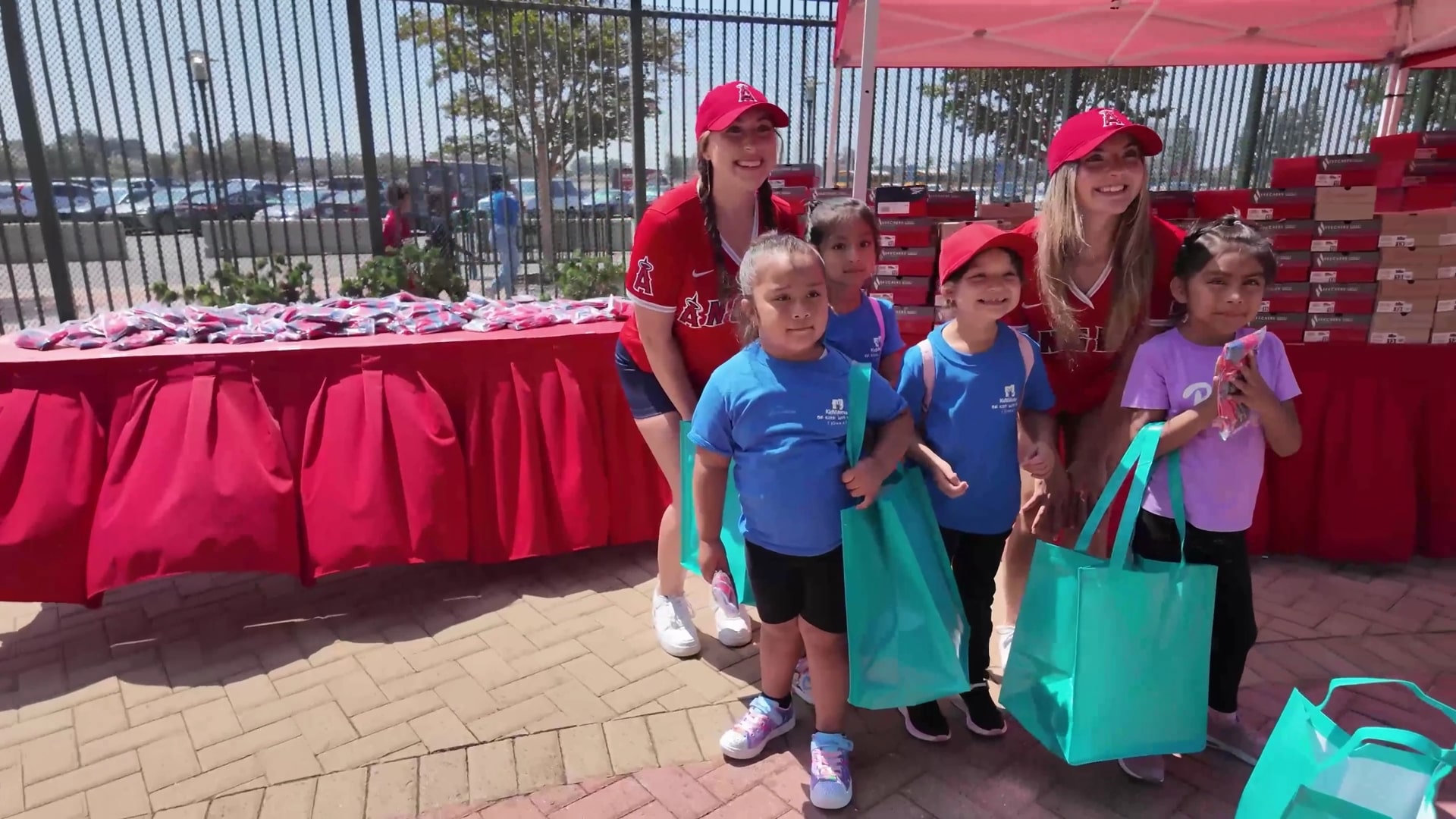 Angels host 800+ kids for back to school