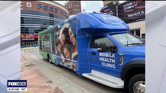 Detroit Wayne Integrated Health unveils new mobile clinic