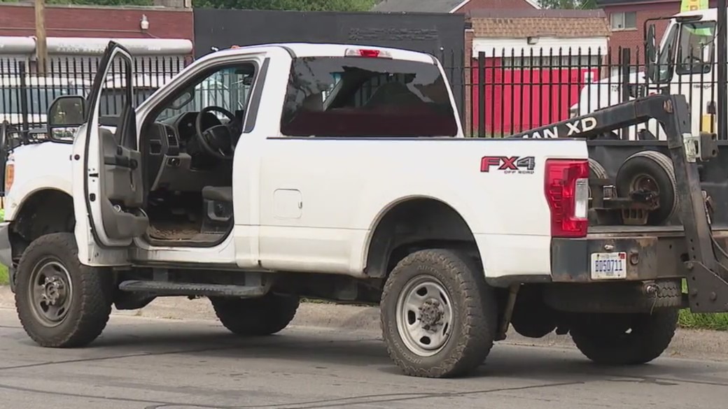 Detroit woman accused of shooting at repo man