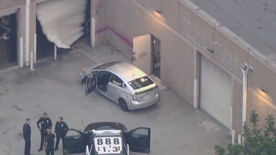 South LA business burglarized