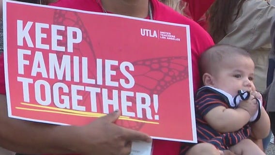 Teachers want LAUSD to protect kids from ICE