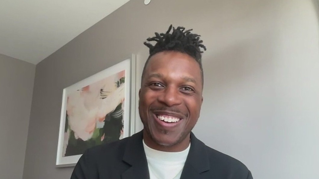 Leslie Odom, Jr. perform in Cerritos