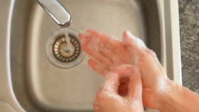 Families in LA still without water