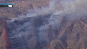 Hawk Fire burns near homes in Acton