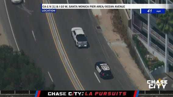 Chase City: Santa Monica Pursuit: Suspect in Stolen Vehicle on the Run - 7/30/25
