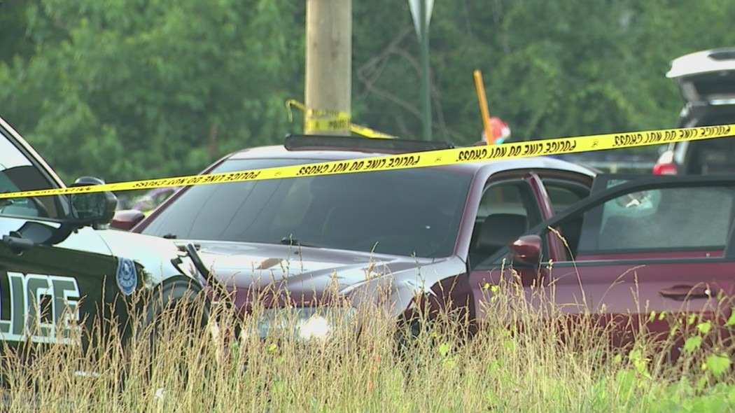 Domestic violence suspect dead after shootout with Warren police