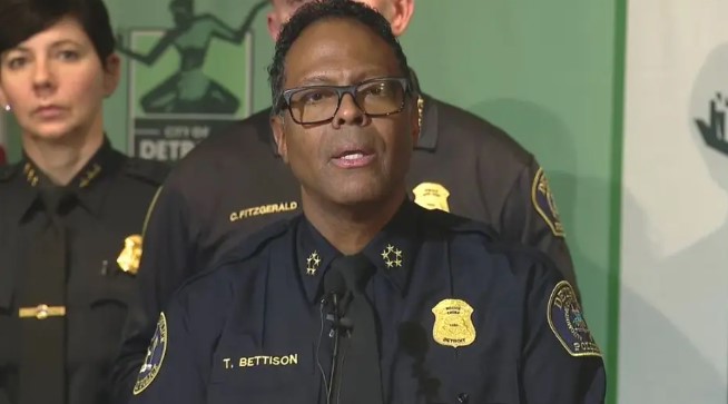 Detroit police ramp up curfew enforcement after summer teen shootings