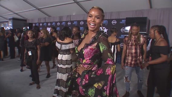 BET awards red carpert arrivals