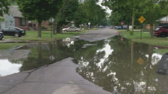 Detroit heavy rain leaves some areas under water