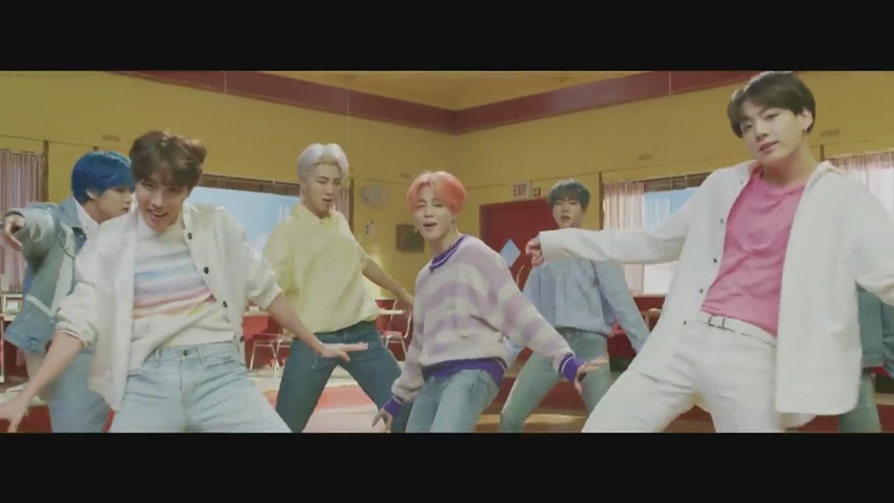 BTS Galaxy launches in L.A. bringing Army Con