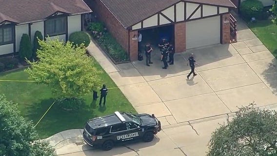 2 elderly women dead in Warren murder-suicide