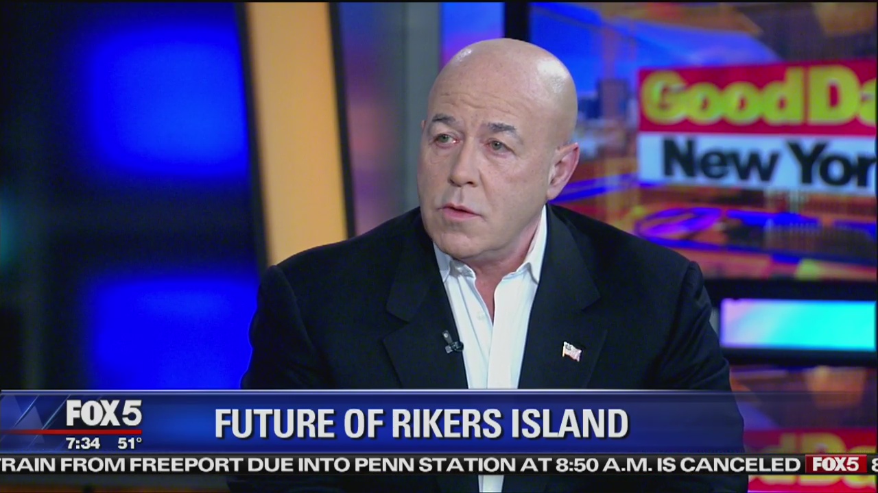 Bernard Kerik: Don't Close Rikers
