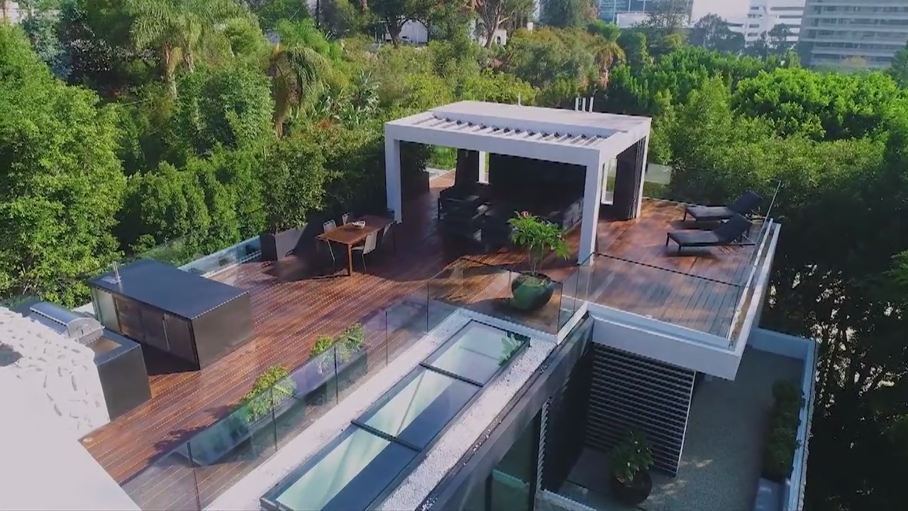 $9.5M Sunset Strip mansion with breathtaking views