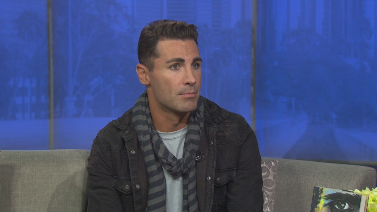 Journalist Brandon Lee talks about new book