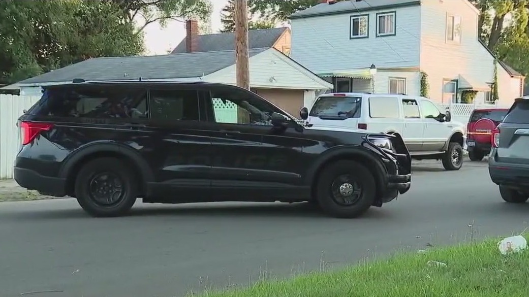 3 family members dead in suspected murder-suicide in Detroit