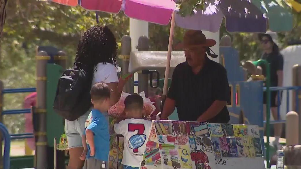 Triple-digit heat wave scorches SoCal