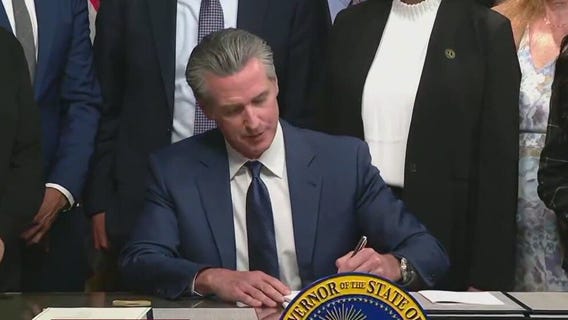 California approves redistricting plan