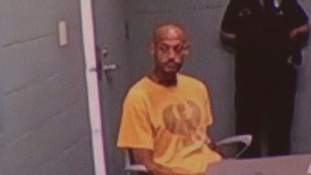 Burbank 'butt sniffer' arrested again