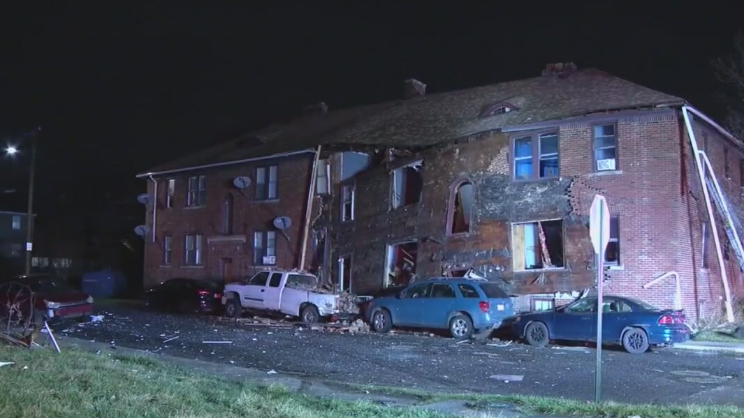 Detroit fire crews and EMS honored for response to apartment explosion