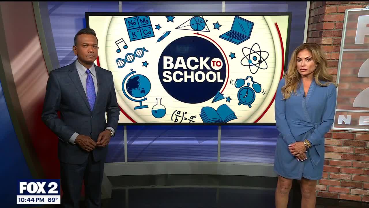 Backpack giveaway in Livonia provides school supplies