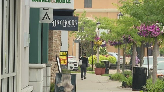 Metro Detroit man accused of exposing himself to young girls arrested