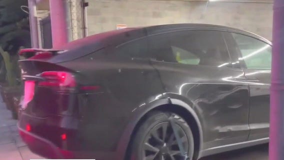 Body found inside Tesla trunk in Hollywood