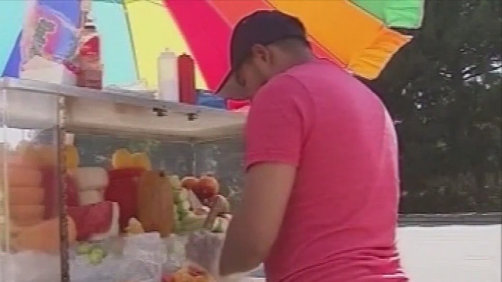 CA leaders push to pass bill protecting street vendors