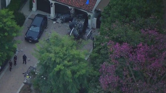 Car crashes into home in South Pasadena