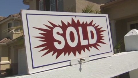 Home prices dip in Orange County