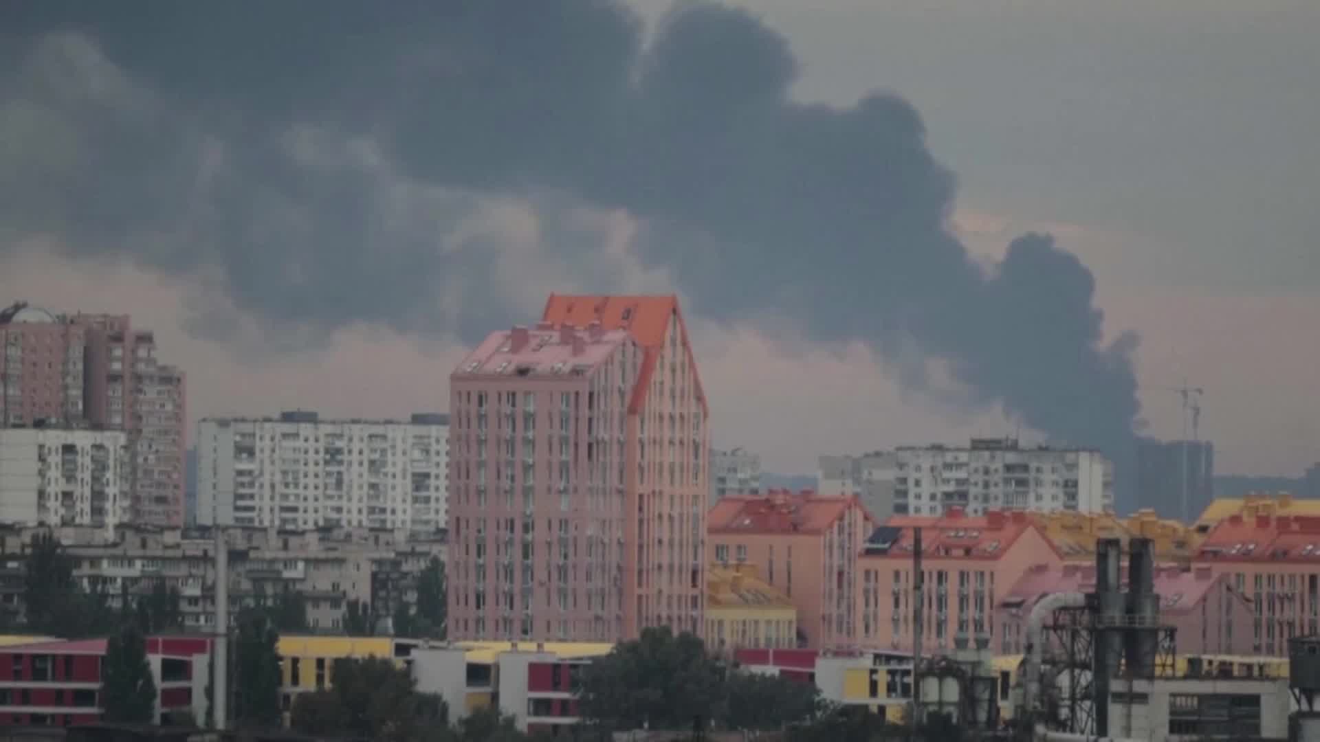 Ukrainian family escapes war, opens restaurant in LA