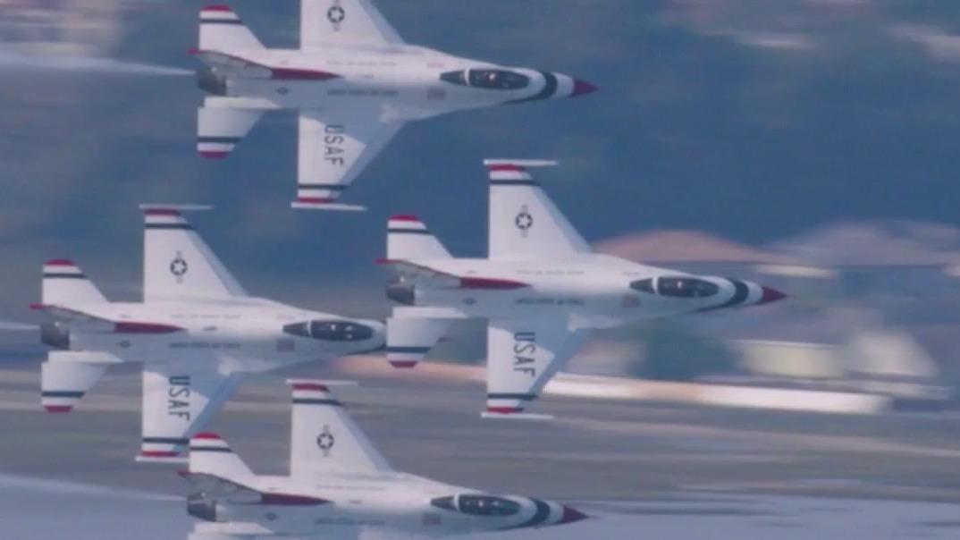 Government shutdown halts US military planes at Pacific Airshow