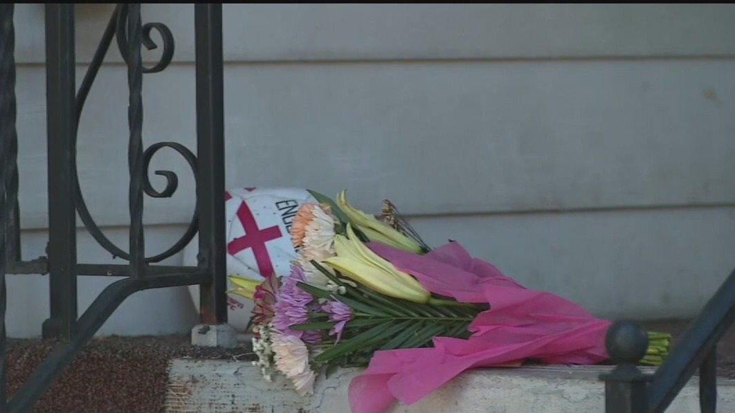 Grief takes over Hazel Park after mother, son found dead