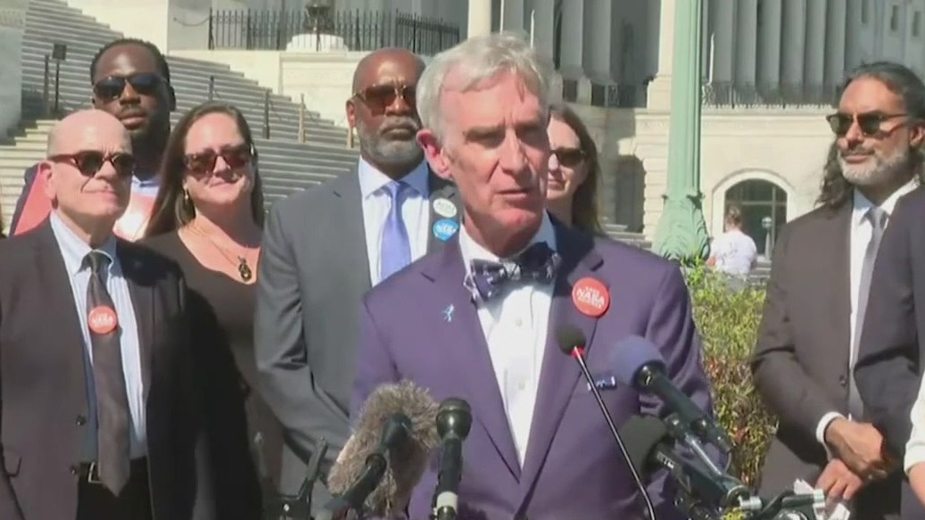 Bill Nye: NASA facing 'extinction level' cuts