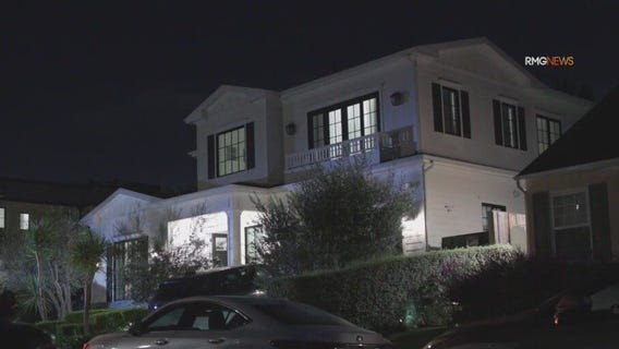 LAPD investigating Beverlywood break-in
