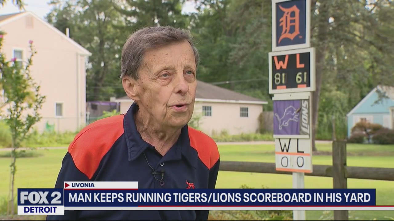 Livonia man has Tigers, Lions scoreboard in front yard