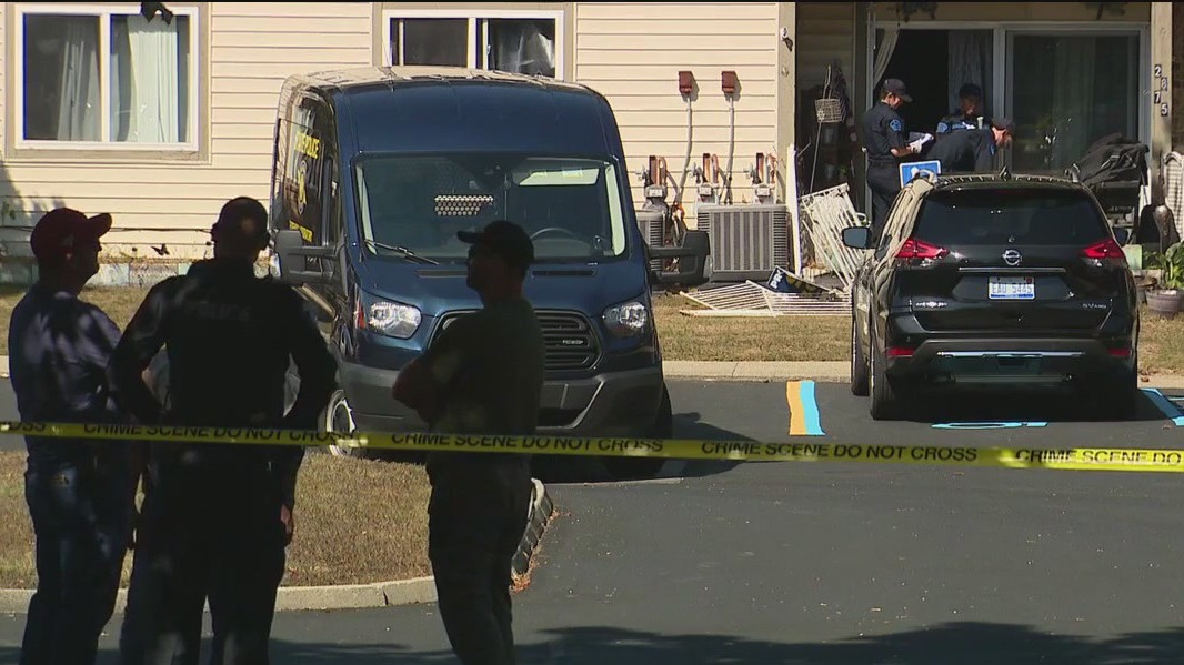 Dad in custody for shooting his three kids, killing one