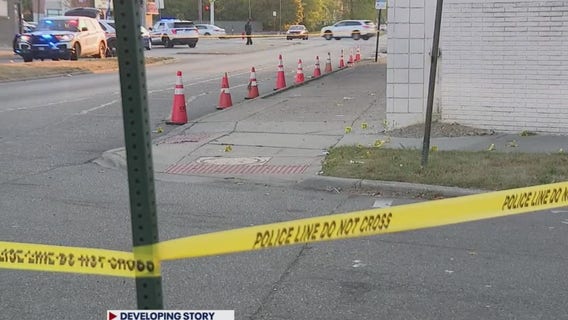 Man wounded in shooting outside Detroit motorcycle club