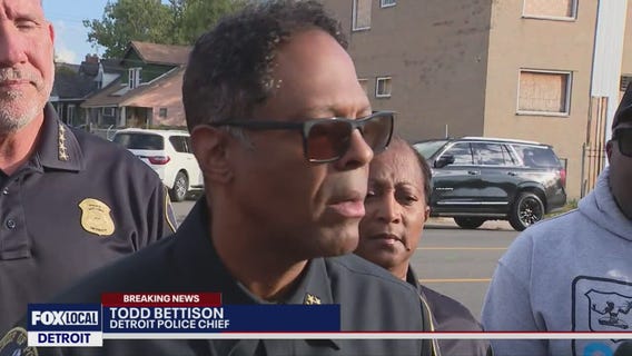 Detroit drive-by shooting: Teen killed, second victim in critical condition