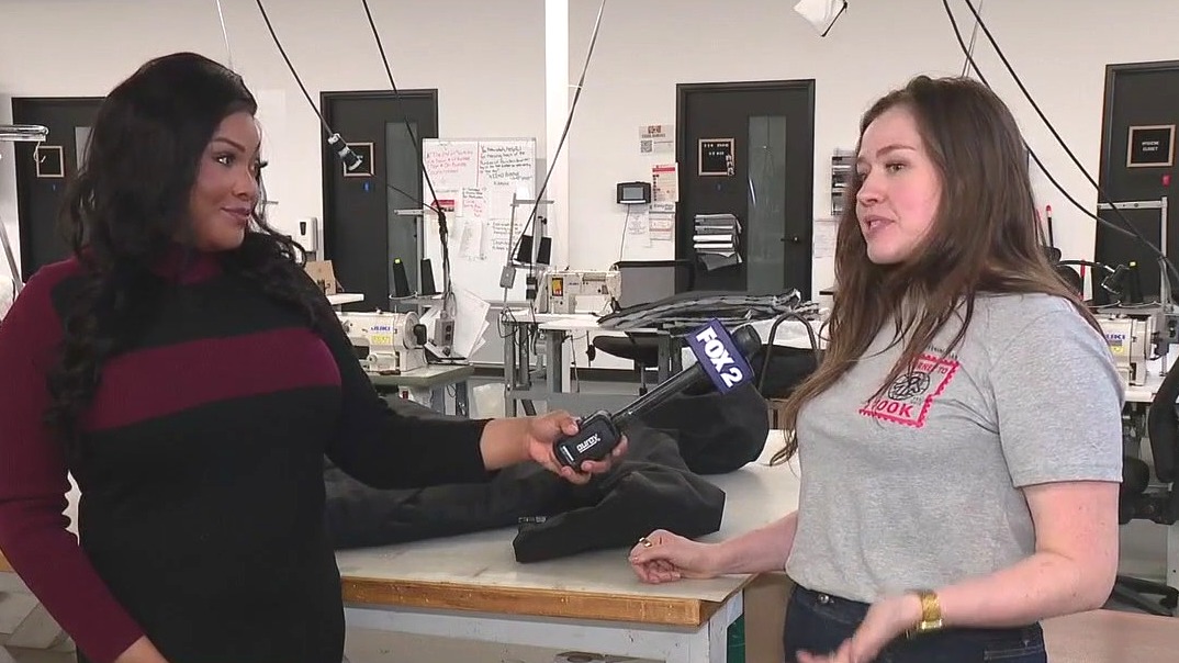 Project 10 gives out sleeping bag coats in Detroit