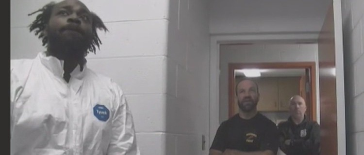 Kroger stabbing ruled self defense, man faces concealed knife charges