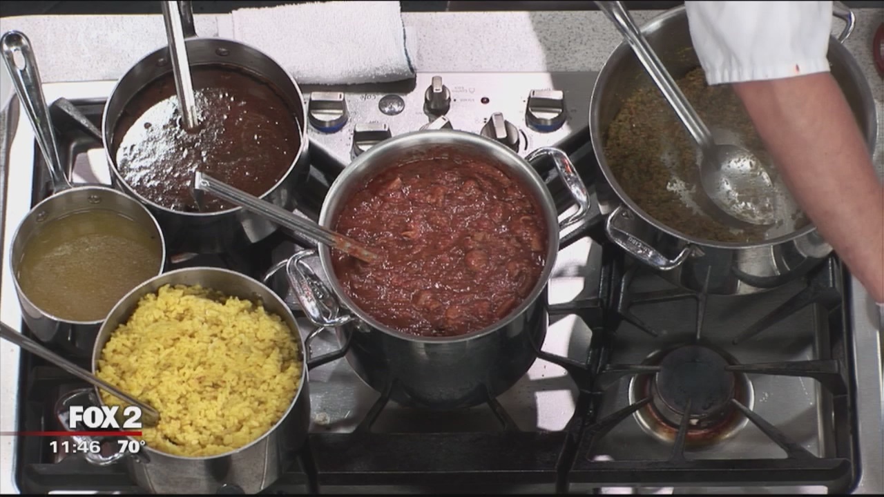 Making veal and mushroom ragout with Andiamo
