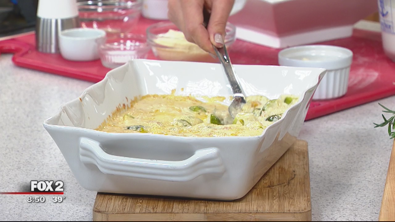 Thanksgiving hosting tips and recipe