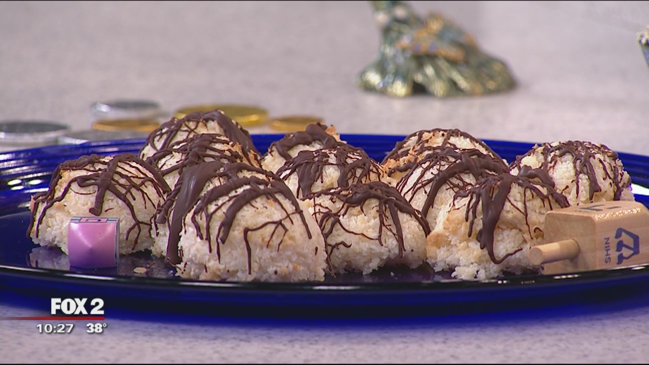 Nosh Pit's Detroit Chocolate Coconut Macaroons